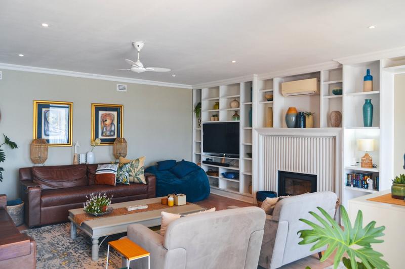 4 Bedroom Property for Sale in Simons Kloof Western Cape